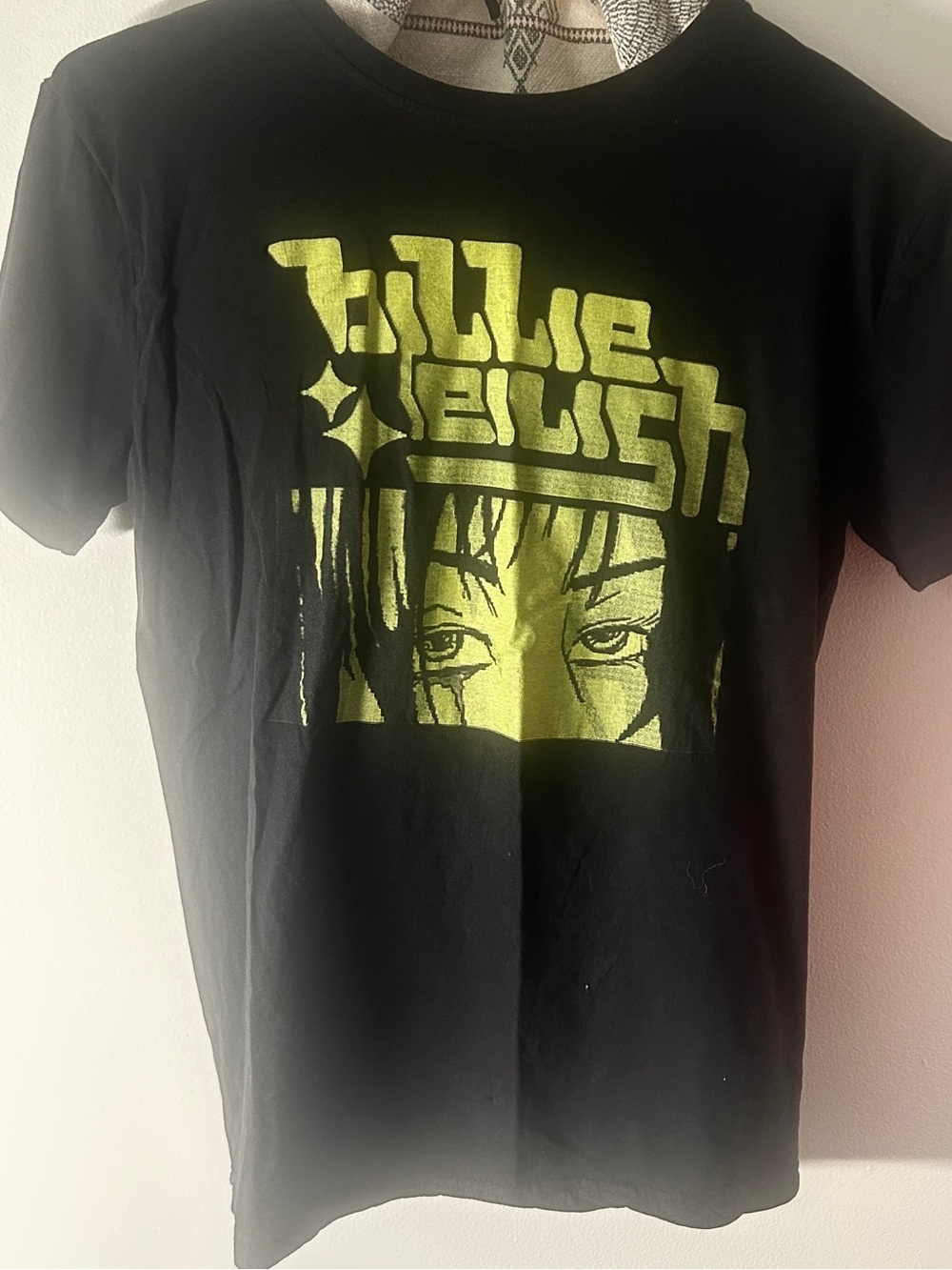 Billie Eilish Tee • Black/ Yellow Music Album Art T-Shirt • Women’s Small
